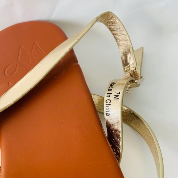 CWC Gold Strap Gold Stud Ankle Strap Flat Sandals - Picture 2 of 8